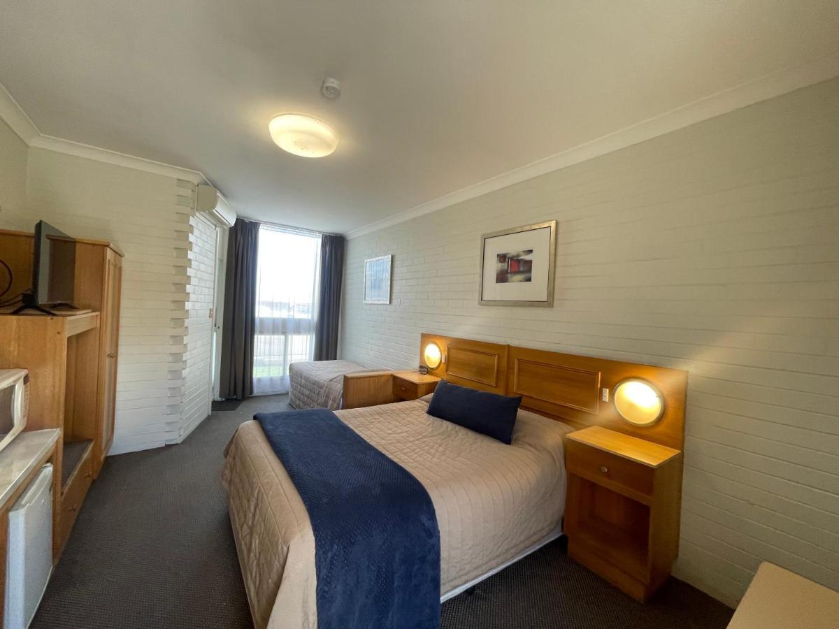 Goulburn Motor Inn Exteriör bild